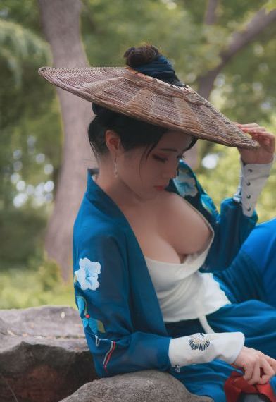 女儿身暴露，王爷他沦陷了